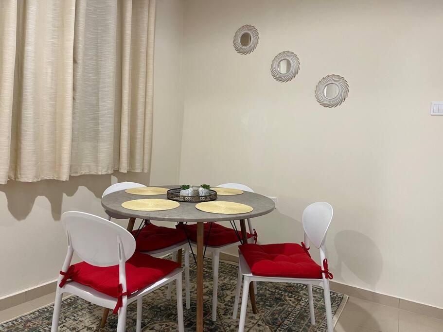 Elena S Apartment Megara Exterior photo